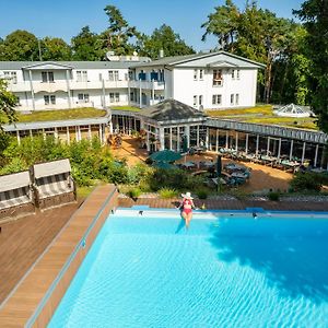 Ostseehotel Villen Im Park - Ein Rovell Hotel